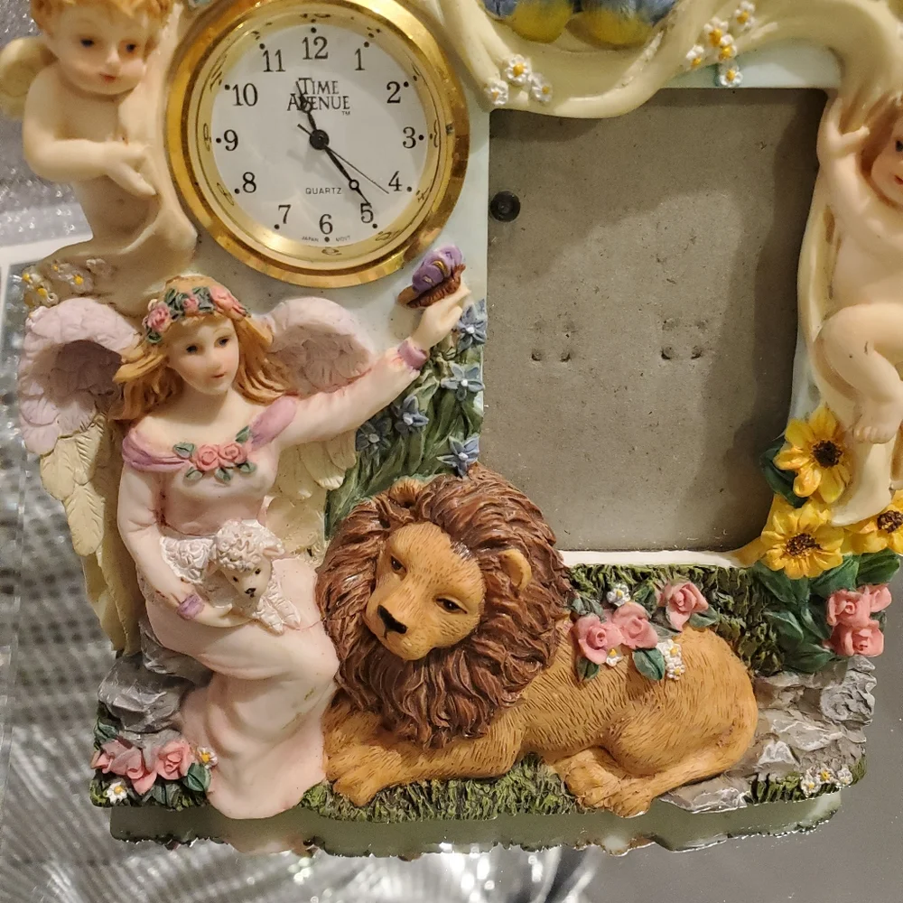 Adorable Angel &Cherub Tiny Frame